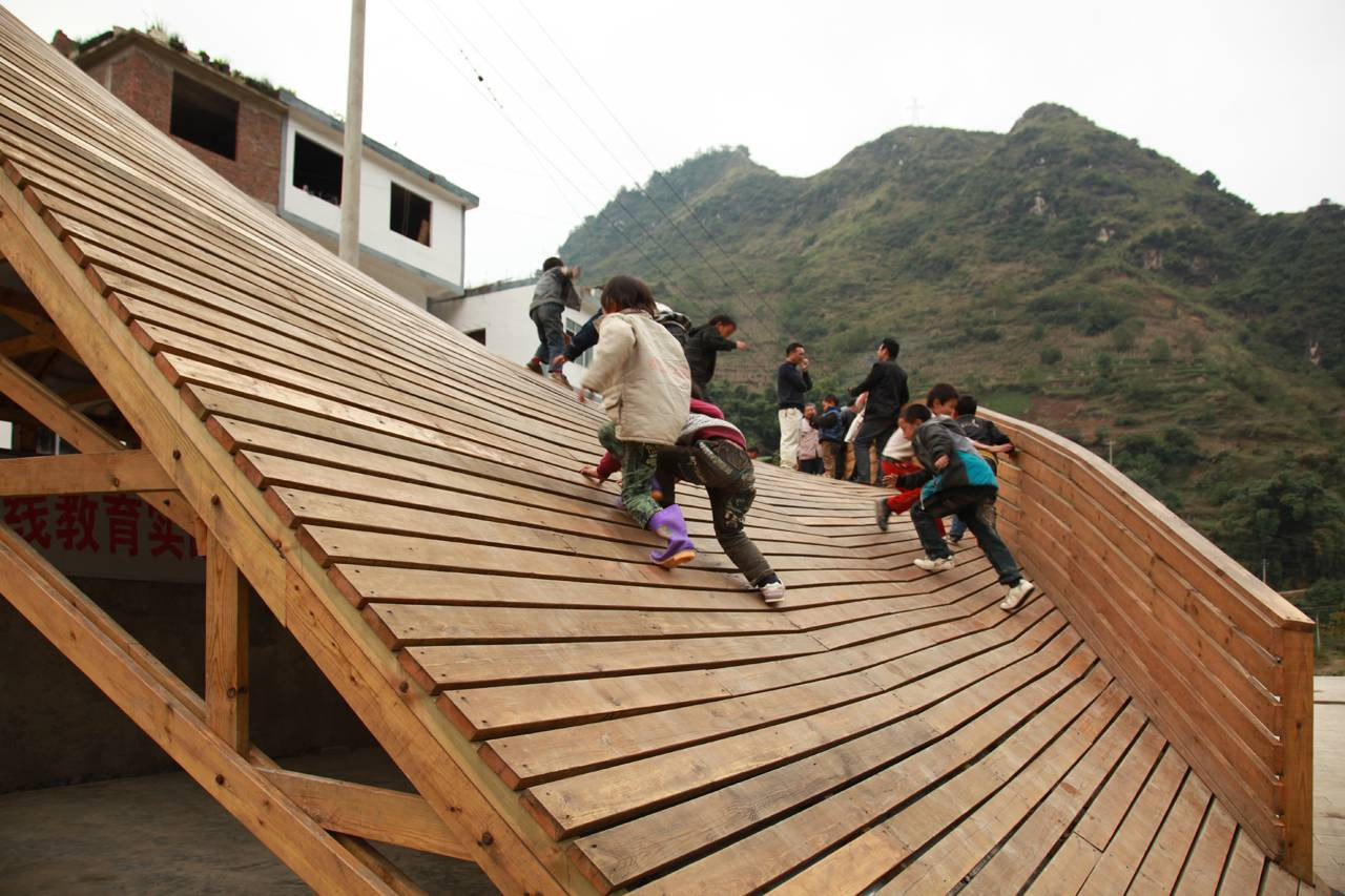 kamusal mekan,kütüphane,olivier ottevaere,john lin,yünnan,oyun alanı,halkevi,Hong Kong Üniversitesi, 